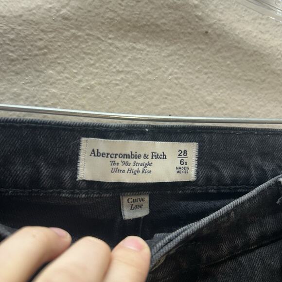 Abercrombie & Fitch Women's 90’s Straight Ultra High Rise Jeans 28 6S Curve Love - Picture 3 of 10
